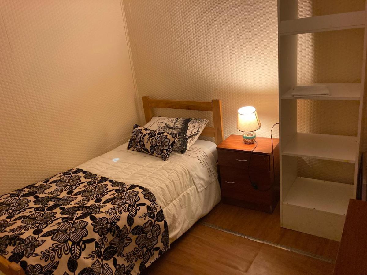 Hostal Hellen Puerto Natales Dış mekan fotoğraf