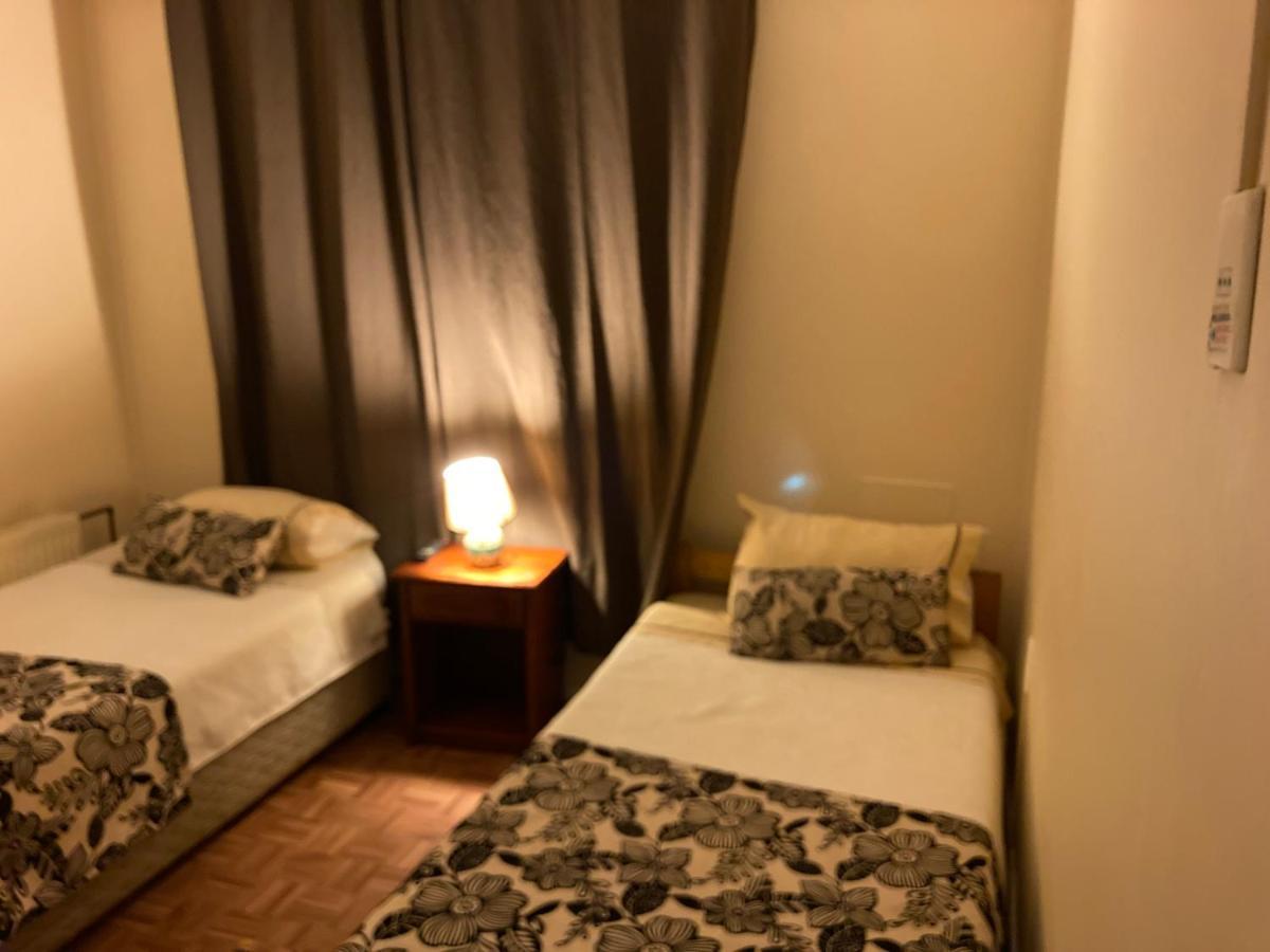 Hostal Hellen Puerto Natales Dış mekan fotoğraf