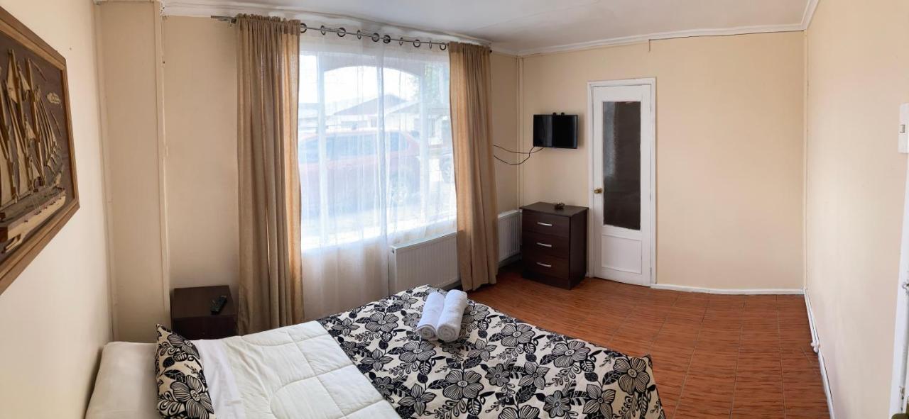 Hostal Hellen Puerto Natales Dış mekan fotoğraf